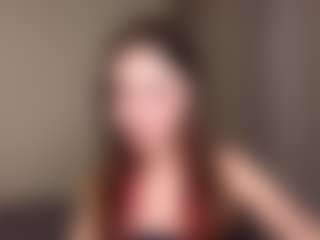 Live cam show with HattieWassam - Amateur Brown Hair on Milfs Live