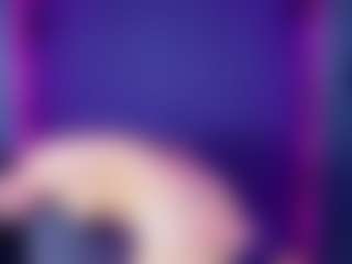 Live cam show with SamyCooper - Petite on intimatelivegirls.com