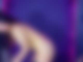 Live cam show with SamyCooper - Lesbian on thefappeningchat.com