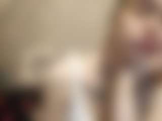 Live cam show with ShondraGerache - Foot Fetish on TeamSkeetLive