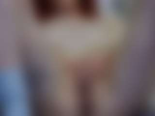 Live cam show with SiennaShapiro - Green Eyes on Camming Site