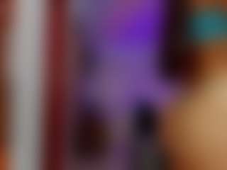 Live cam show with sweetSara2 - New Tattoos on SquirtSoMuch