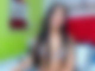 tiiana-moon's Live Sex Cam Show