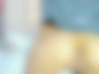 Live cam show with CarolinaSantana - Skinny on https://playwithruby.com