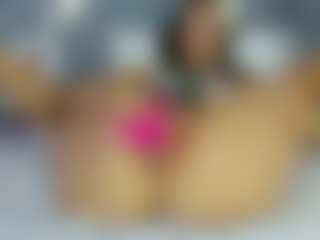 Live cam show with CarolinaSantana - Control on AdultVida.com