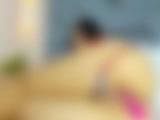 Live cam show with CarolinaSantana - Bikini on CamwithHer