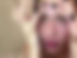 DonettaChochrek's Live Sex Cam Show