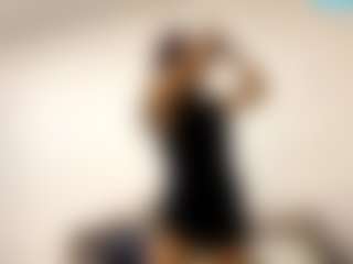 Roxy's Live Sex Cam Show