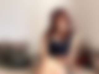 Live cam show with Roxy - Handjob on slutload