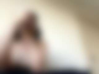 Live cam show with LoriannPospishil - Small Tits on Gym Cam Girls