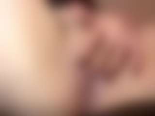LoriannPospishil MILF webcam performer live streaming