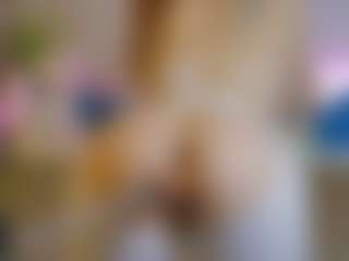 YourBurningWish MILF webcam performer live streaming
