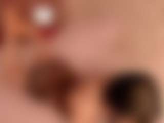 Live cam show with AngleaTorbert - Petite MILF on thefappeningchat.com