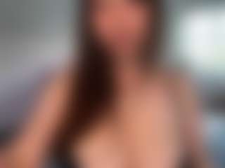 AnnAngelq's Live Sex Cam Show