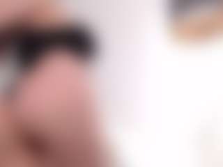 AnnAngelq's Live Sex Cam Show