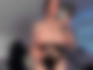 Ann Angel Q's Live Sex Cam Show