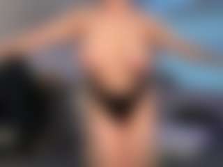Ann Angel Q's Live Sex Cam Show