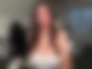 Ann Angel Q's Live Sex Cam Show