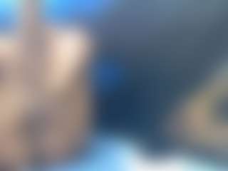 Live cam show with SamanthaBrazer - New Blowjob on Chatstar