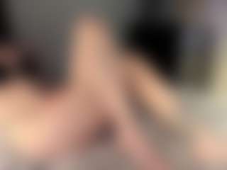 Live cam show with SusannahFleig - Blue Eyes on Mixed Magazine Live