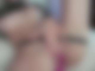 Live cam show with Breeze-see - Smoking on Camsoda