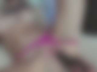 Live cam show with Breeze-see - Big Tits Small Tits on Camsoda