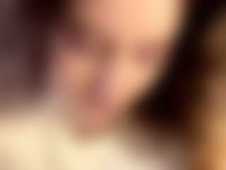 Live cam show with LilliamBeen - New Big Tits on Fling VIP Chat