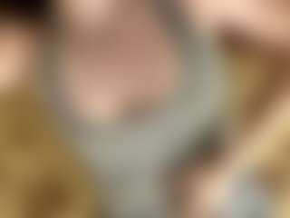 LilliamBeen MILF webcam performer live streaming