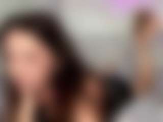 Live cam show with LilliamBeen - Big Tits Small Tits on SinfulBabes