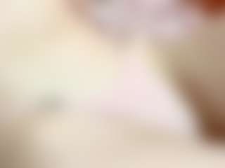 Live cam show with NakitaGesmondi - Flashing on sexytreat.net