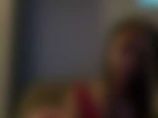 Live cam show with PopstarBarbie - Mobile on Milfs Live