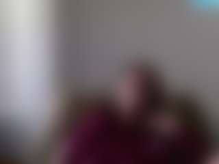 Live cam show with PopstarBarbie - Mature on CamSodaAdn