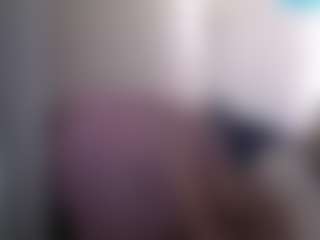 Live-camshow met PopstarBarbie - Nipple Piercings op Camsoda