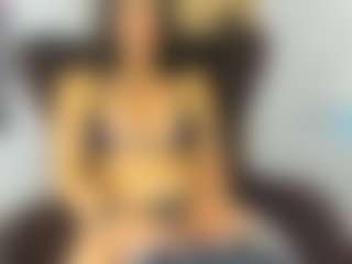Live cam show with Valery1dreams - College on StripNow