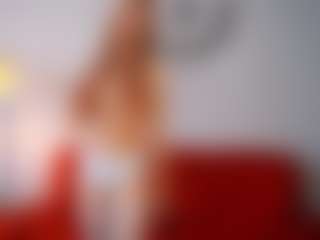 Live cam show with BreeCarse - Tittyfuck on TeamSkeetLive
