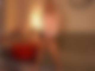 Live cam show with BreeCarse - Femdom on CamSextacy