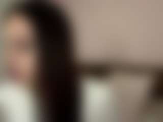 Live cam show with HoaSeed - Shaved Pussy Brown Hair on SxyPornLive