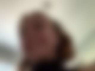 Mira's Live Sex Cam Show