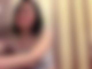 Live cam show with LashonFilippides - Shaved on CamClone
