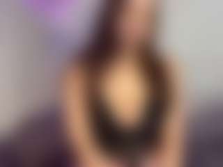 Live cam show with Marry - Public Brown Hair on Camsoda