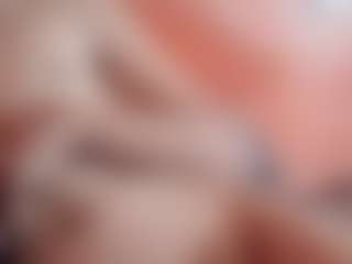 Live cam show with ozzyAsset - Dolphin on CamwithHer