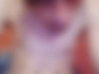 Live cam show with ozzyAsset - Smoking on Milfs Live