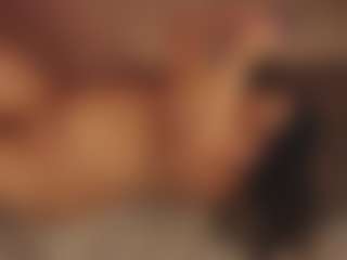 calithrah's Live Sex Cam Show