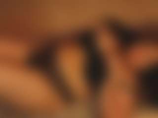 calithrah's Live Sex Cam Show