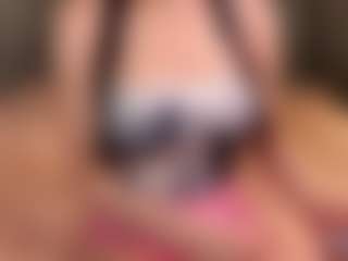 DoretheaLindquist's Live Sex Cam Show