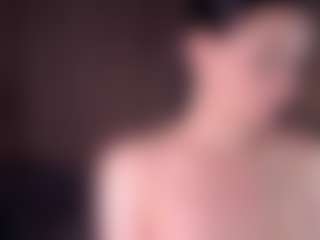 Live cam show with Lilly - Solo on live18s.com