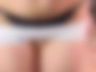 Live cam show with Lilly - Teasing on Mixed Magazine Live