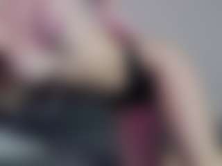 Live cam show with IceCraze - Short on Camsoda