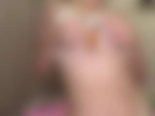 Live cam show with SolBenito - Average on Camsoda