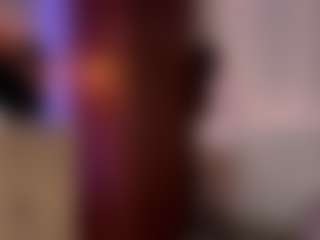 Live cam show with Sophia - Athletic Ebony on Camsoda